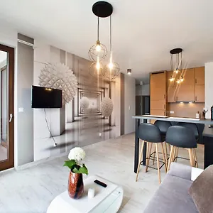 https://po-serviced-apartments-mordor.warsawhotelspoland.com