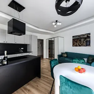https://kazou-residence-arkadia.warsawhotelspoland.com